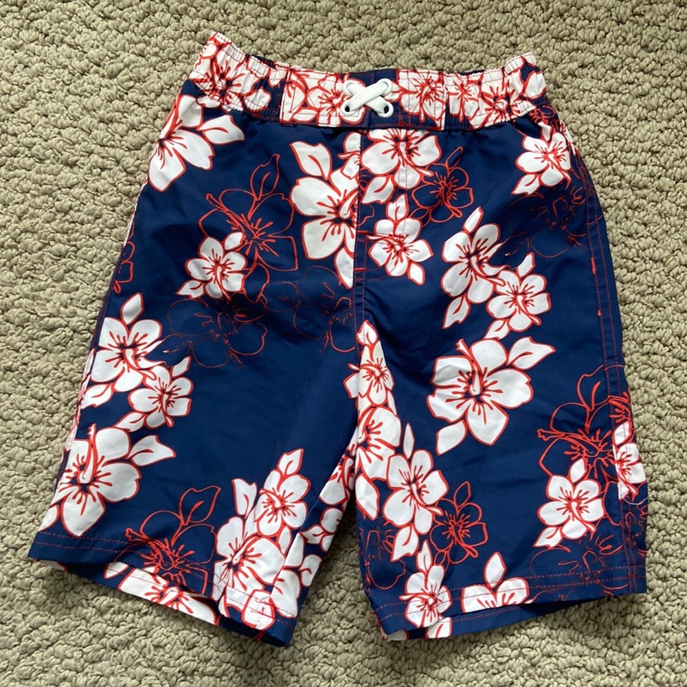 NWOT-Xtreme Hibiscus Swim Trunks-Navy/white/Red-Size 4